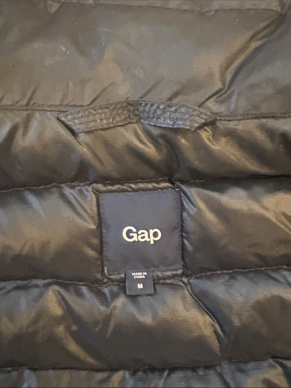 GAP Black Quilted Puffer Vest with High Collar - Picture 3 of 3